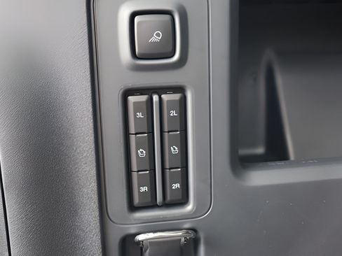 New 2026 Ford Expedition Max Platinum w/ Driver's Package AWD/4WD image 10