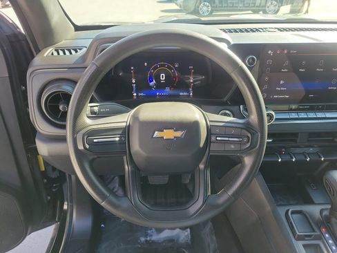 Used 2023 Chevrolet Colorado W/T image 21