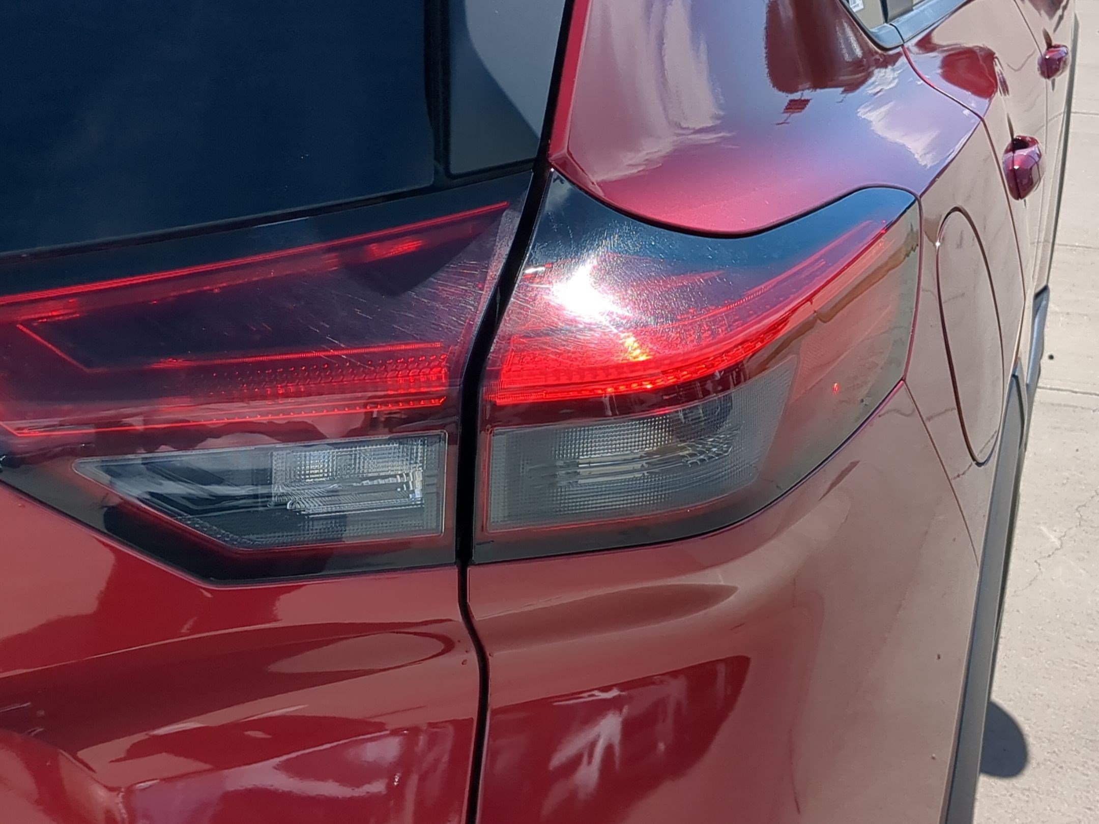 Used 2023 Nissan Rogue SV AWD/4WD image 12