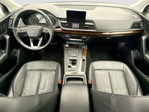 Used 2019 Audi Q5 Prestige w/ Convenience Package AWD/4WD image 13