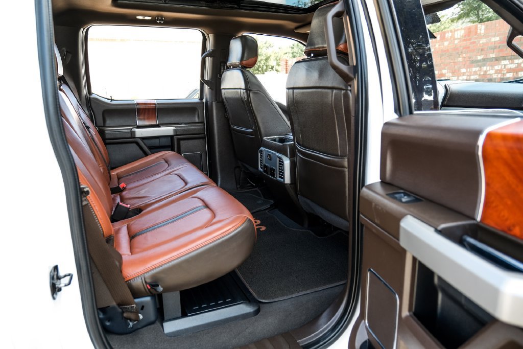 Used 2019 Ford F250 King Ranch w/ King Ranch Ultimate Package AWD/4WD image 46