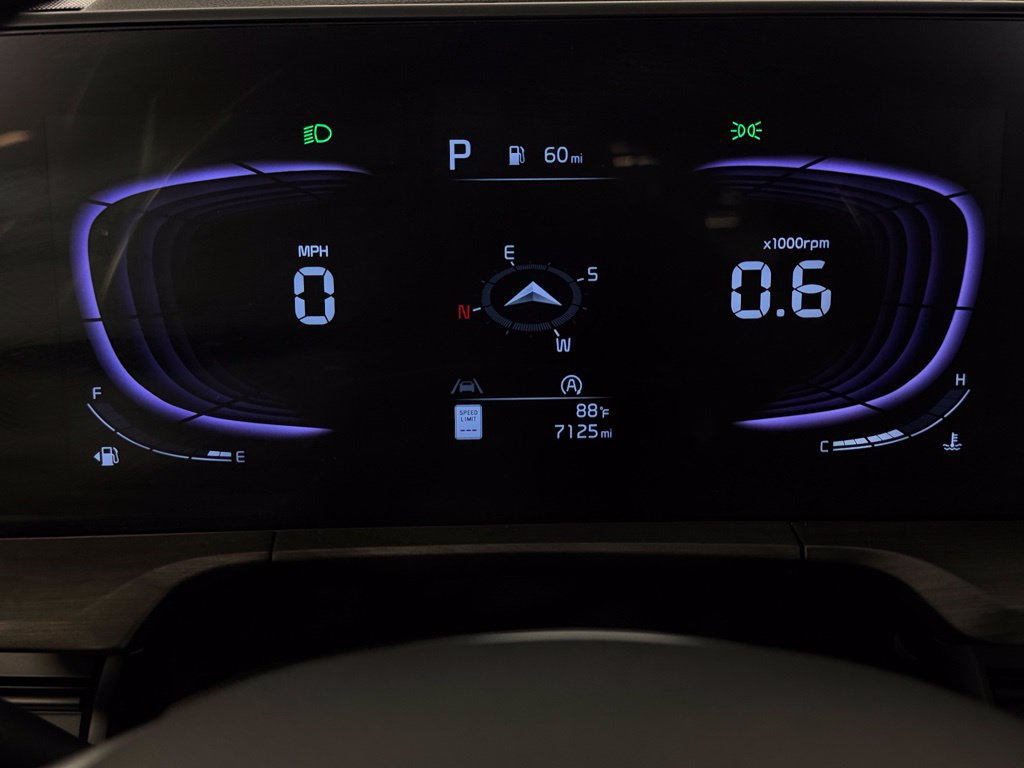 Used 2025 Kia Telluride EX X-Line AWD/4WD image 16