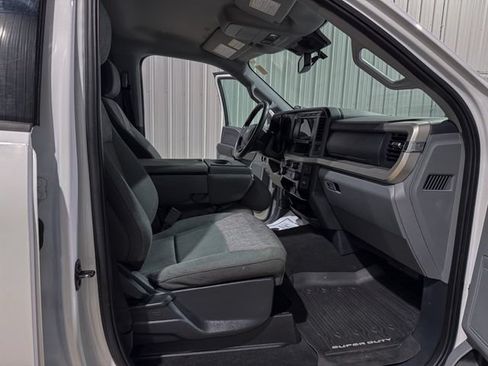 Used 2023 Ford F250 XLT AWD/4WD image 24