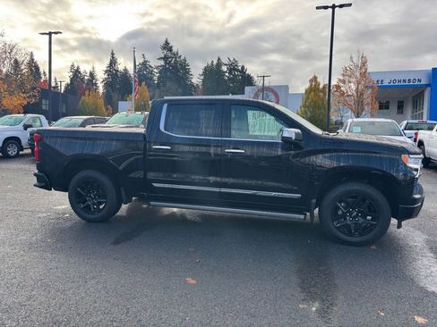 Certified 2024 Chevrolet Silverado 1500 High Country w/ High Country Premium Package image 4