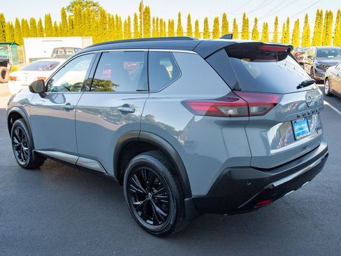 Used 2023 Nissan Rogue SV w/ SV Premium B Package AWD/4WD image 10