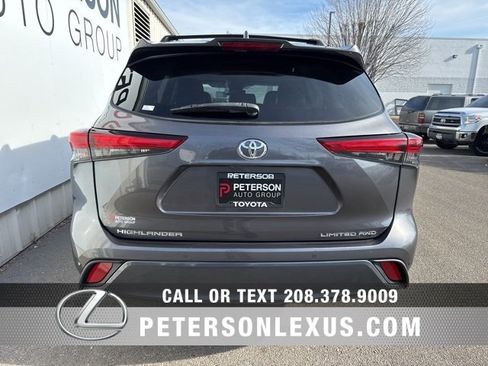 Used 2020 Toyota Highlander Limited image 4