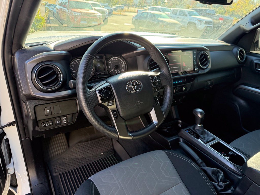 Used 2023 Toyota Tacoma TRD Off-Road AWD/4WD image 13