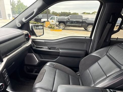 Used 2022 Ford F150 Raptor w/ Equipment Group 801A High AWD/4WD image 44