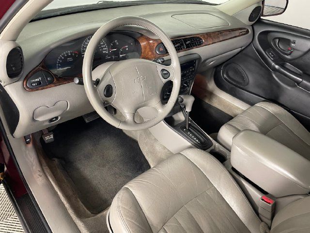 Used 2001 Chevrolet Malibu LS w/ Preferred Equipment Group 1 FWD image 3