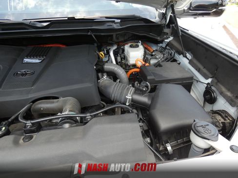 Used 2024 Toyota Tundra Limited w/ TRD Off-Road Package AWD/4WD image 81