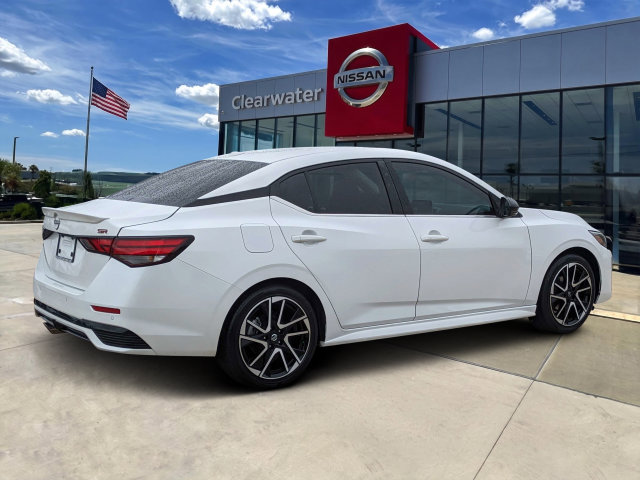 Used 2025 Nissan Sentra SR w/ SR Premium Package FWD image 4