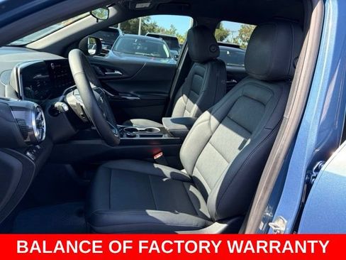 Used 2026 Chevrolet Equinox LT w/ Convenience Package II FWD image 14
