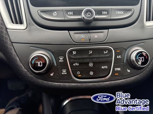 Used 2024 Chevrolet Malibu LT image 21