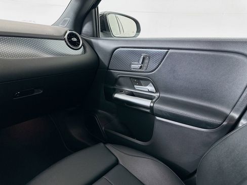 New 2026 Mercedes-Benz GLA 250 image 23