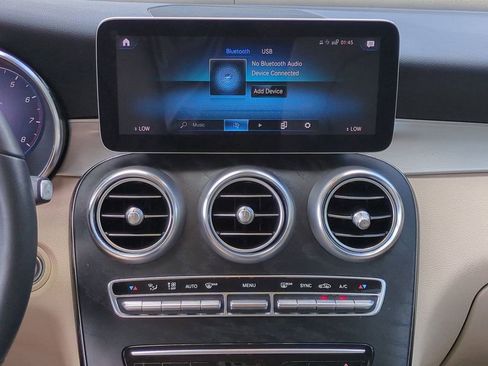 Used 2022 Mercedes-Benz GLC 300 GLC 300 image 18