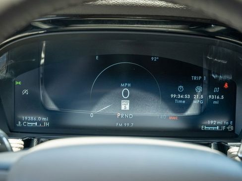 Used 2023 Lincoln Corsair Reserve w/ Equipment Group 201A image 20