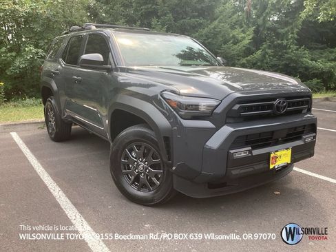 Certified 2025 Toyota 4Runner SR5 AWD/4WD image 1