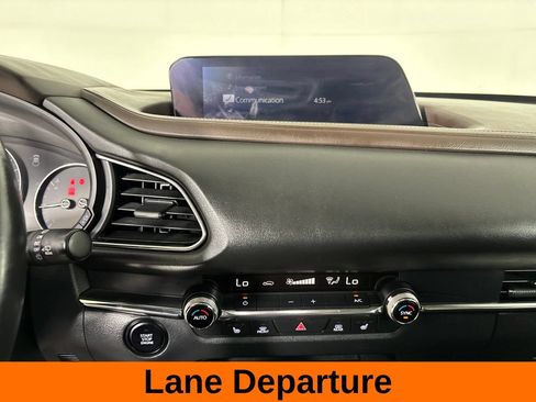 Used 2021 MAZDA CX-30 AWD 2.5 S w/ Premium Package image 18