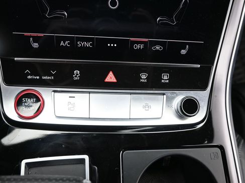 Used 2023 Audi SQ7 Premium Plus image 42