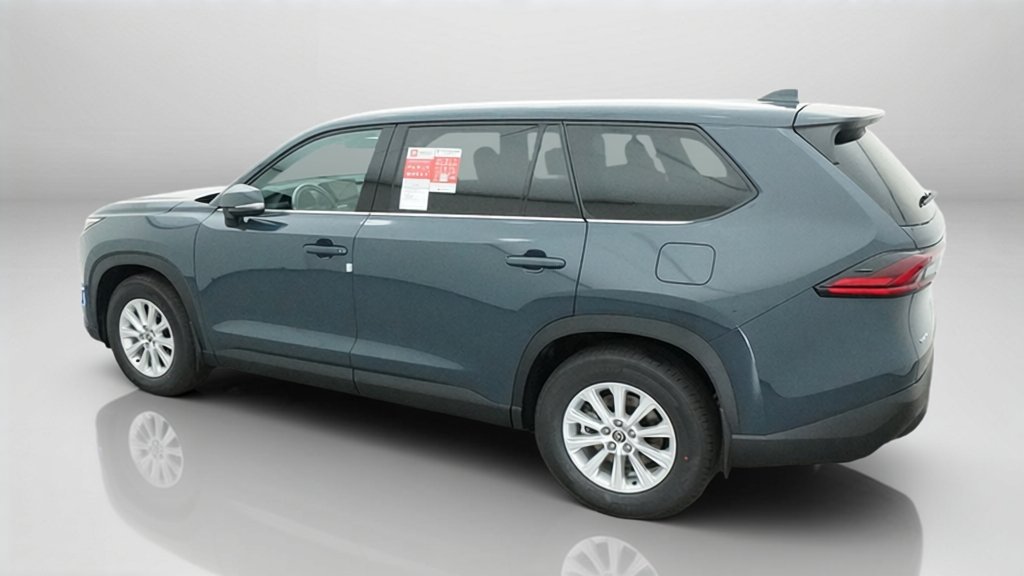 New 2026 Toyota Grand Highlander XLE FWD image 15