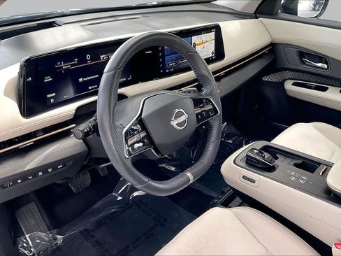 Used 2024 Nissan Ariya AWD image 17