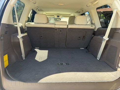 Used 2014 Lexus GX 460 w/ Premium Package AWD/4WD image 13