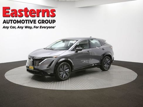 Used 2023 Nissan Ariya FWD image 56