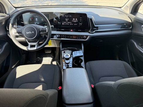 Used 2023 Kia Sportage LX AWD/4WD image 26