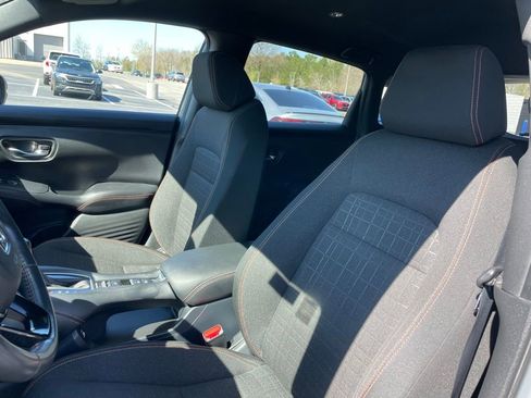 Used 2023 Honda HR-V Sport image 25