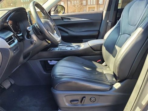 Used 2022 INFINITI QX60 Luxe image 16