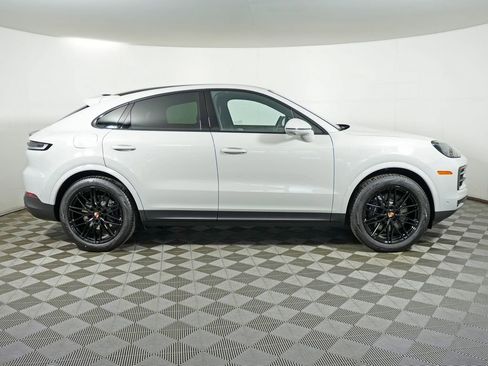 New 2026 Porsche Cayenne Coupe image 8