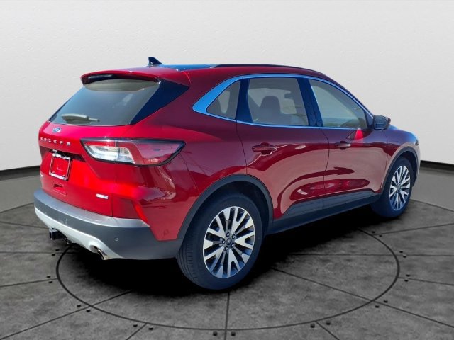 Used 2020 Ford Escape Titanium AWD/4WD image 4