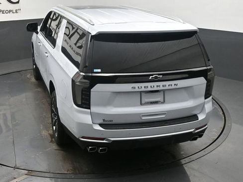 New 2026 Chevrolet Suburban High Country image 36