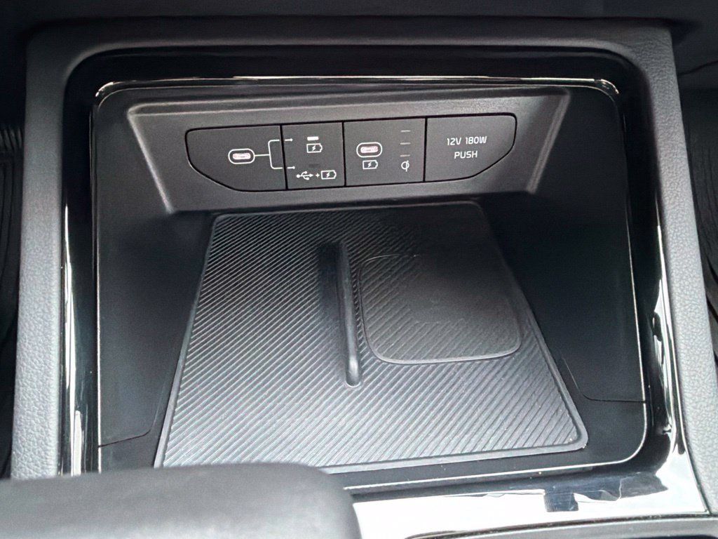 Used 2025 Kia K5 GT w/ GT1 Package FWD image 60