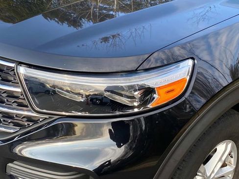 Used 2021 Ford Explorer XLT image 5