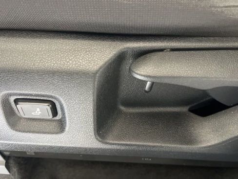 Used 2024 Toyota Tacoma SR5 image 19