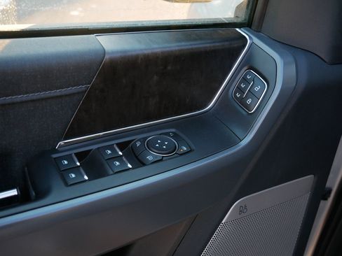 Certified 2022 Ford F150 Lariat w/ Equipment Group 501A Mid image 19