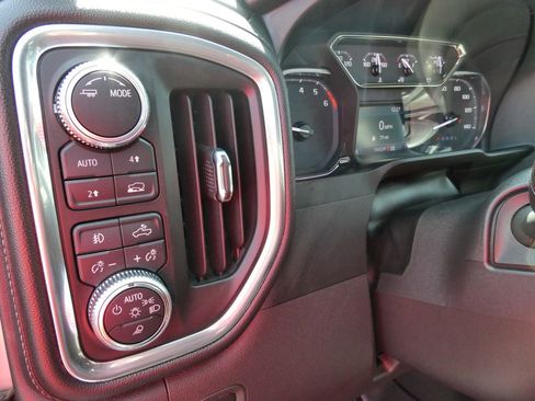 Used 2020 GMC Sierra 1500 SLT w/ SLT Premium Package image 26