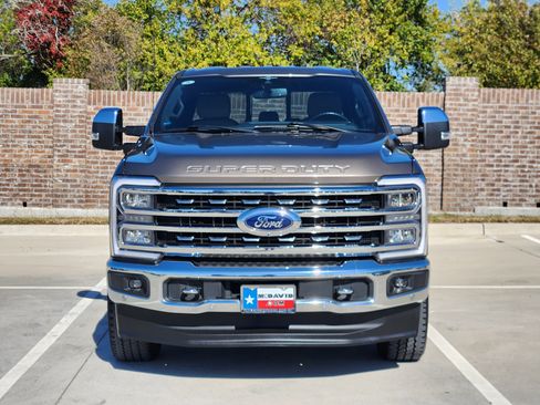Used 2023 Ford F250 Lariat w/ Lariat Ultimate Package image 2