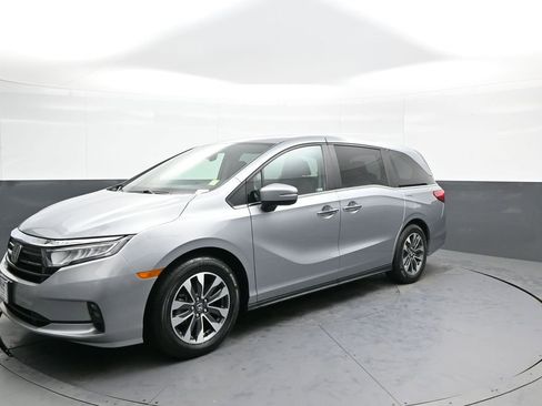 Certified 2023 Honda Odyssey EX-L image 10