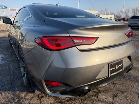 Used 2018 INFINITI Q60 3.0t Luxe w/ Sensory Package 3.0T Luxe image 9