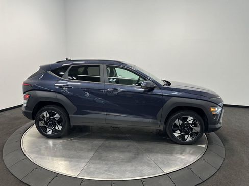 Certified 2024 Hyundai Kona SEL AWD/4WD image 8