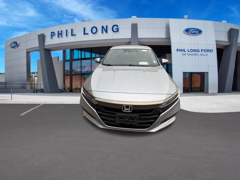 Used 2019 Honda Accord Sport image 10