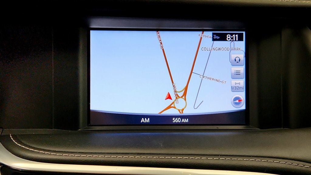 Used 2018 INFINITI QX30 AWD w/ Cargo Package image 19
