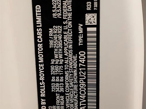 Used 2023 Rolls-Royce Cullinan image 56