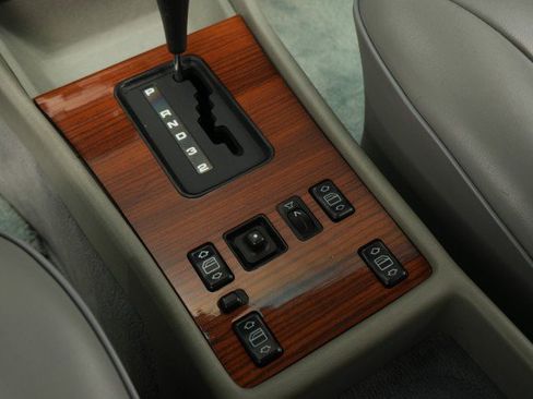 Used 1987 Mercedes-Benz 300 SDL image 44