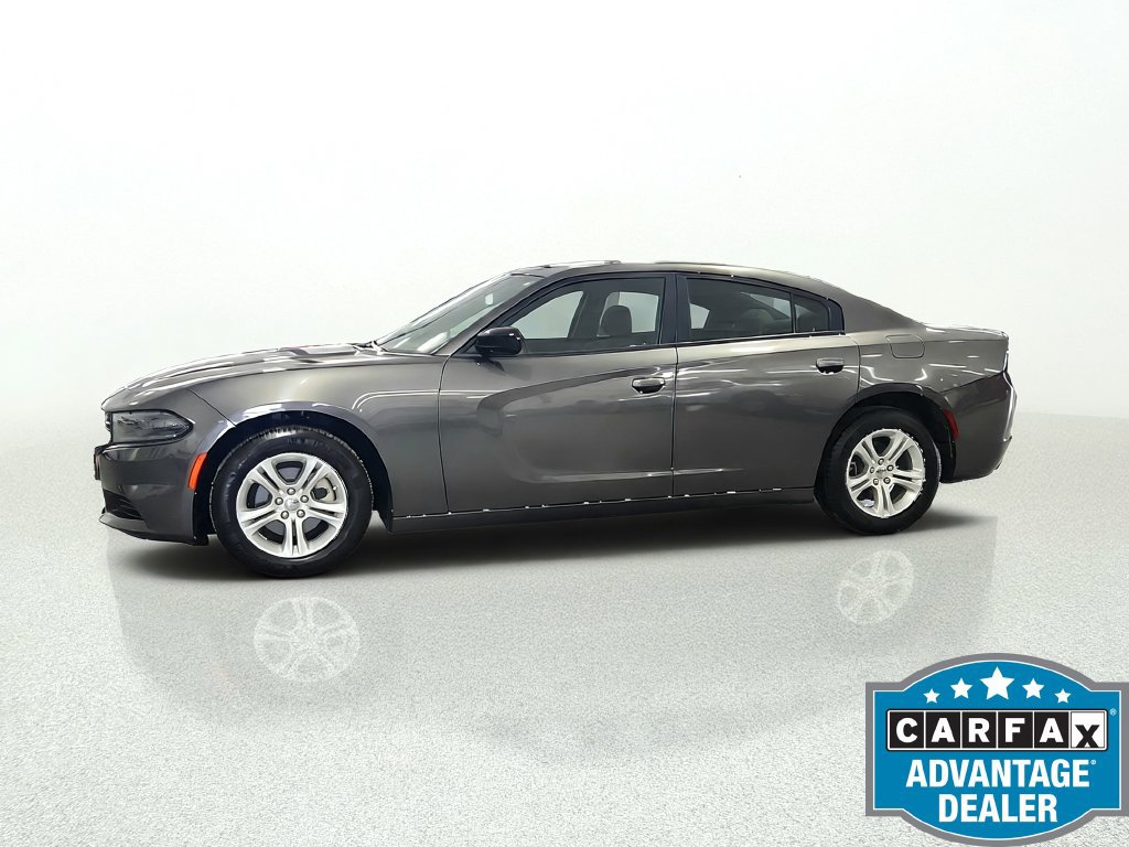 Used 2023 Dodge Charger SXT RWD image 4