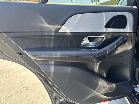 Used 2024 Mercedes-Benz GLE 350 4MATIC image 28