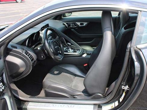 Used 2017 Jaguar F-TYPE Coupe RWD image 11