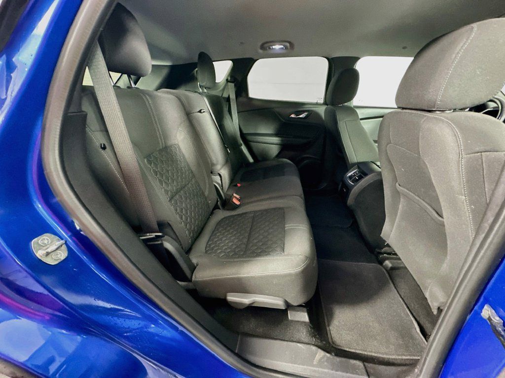 Used 2019 Chevrolet Blazer LT FWD image 35
